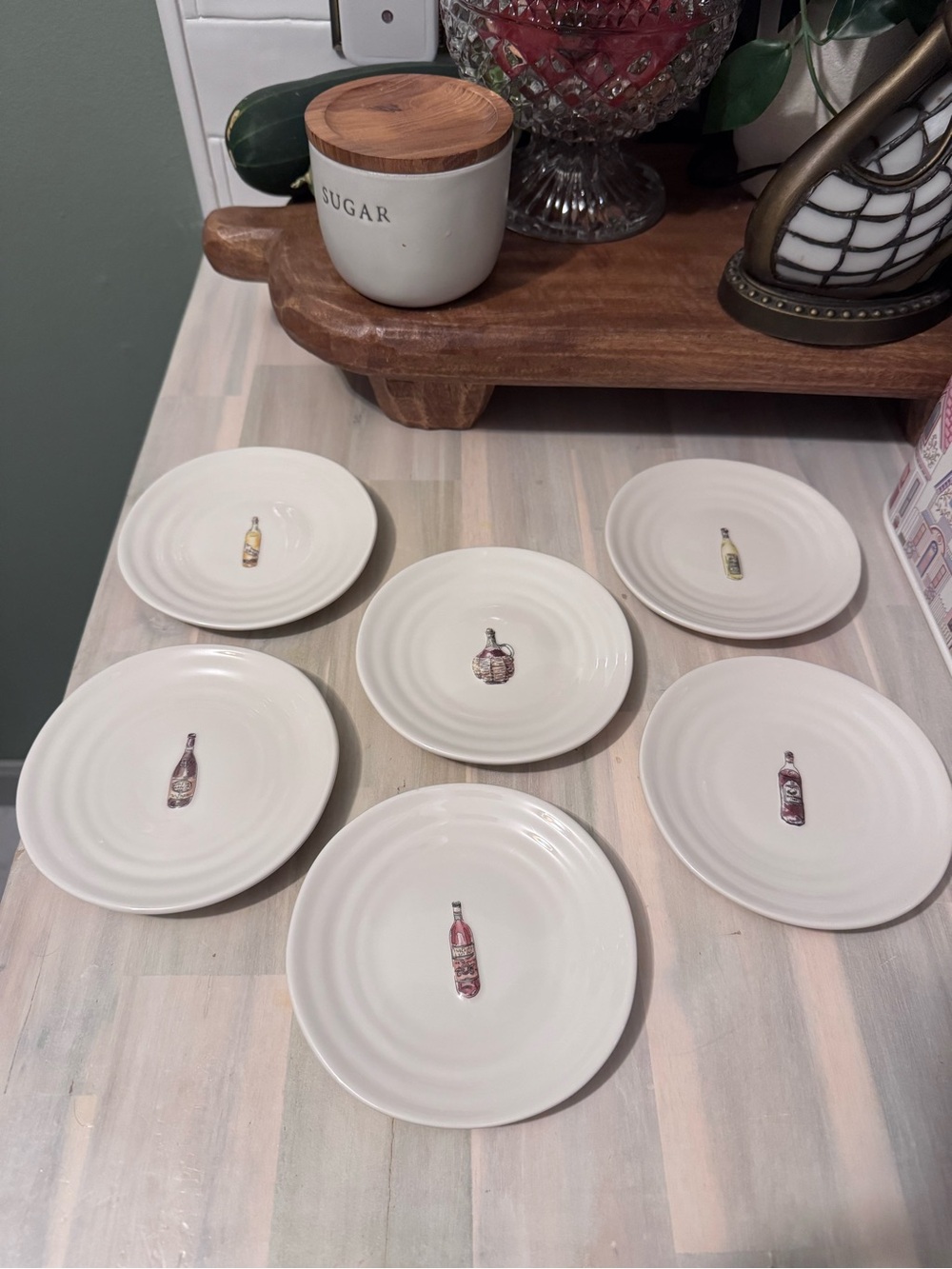 William Sonoma Vintage Tuscan Wine Bottle Motif - Set of 6 Appetizer Plates
